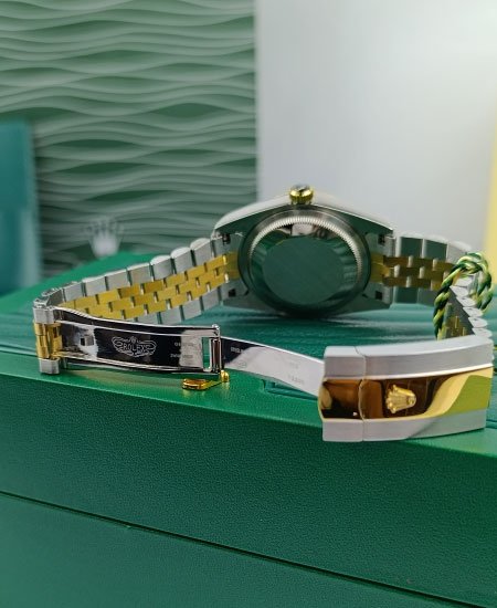 Rolex Datejust Green Roman Dail 36 Ref.126233 - Image 6