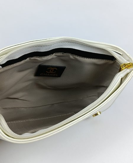 CHANEL handbags White - Image 5