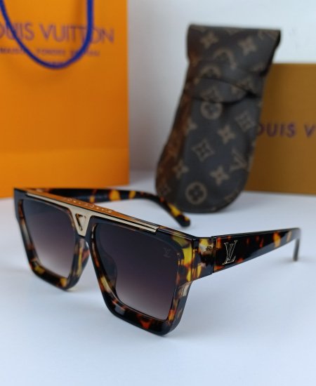 1.1 LV Evidence Sunglasses Cheeta