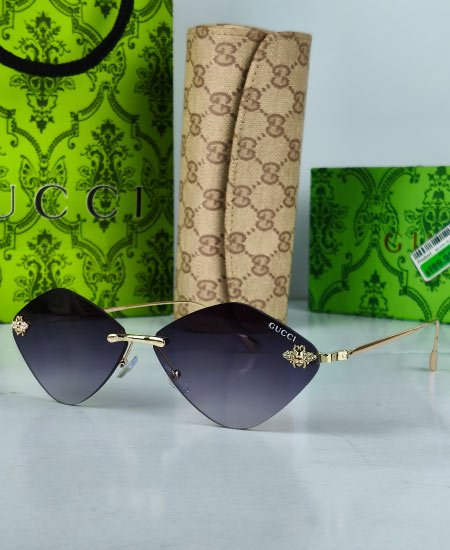 1.9 Gucci Sunglasses Black Fly