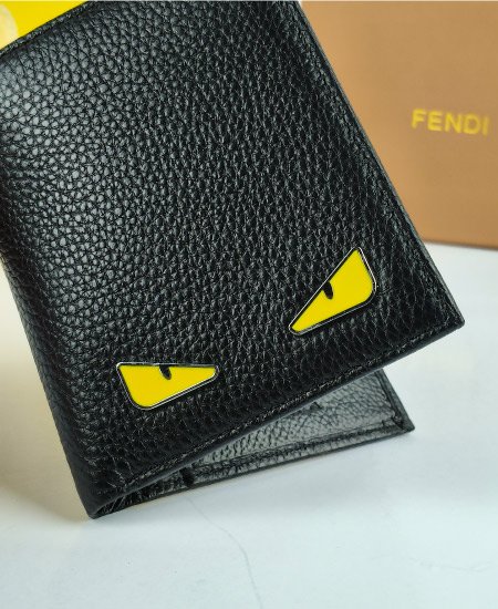 Fendi Men's Leather Wallet 19082 - Image 3