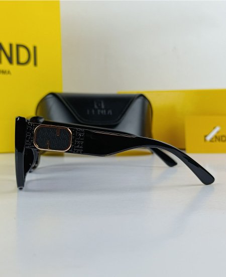 Fendi Sunglasses FND18 - Image 7