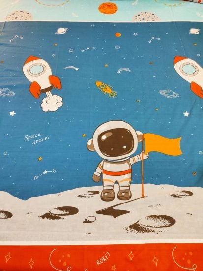 Kid's On Moon Bed Sheet - Image 6