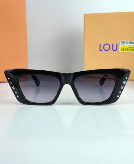 LV Black Moon Cat Eye Sunglasses - Image 3