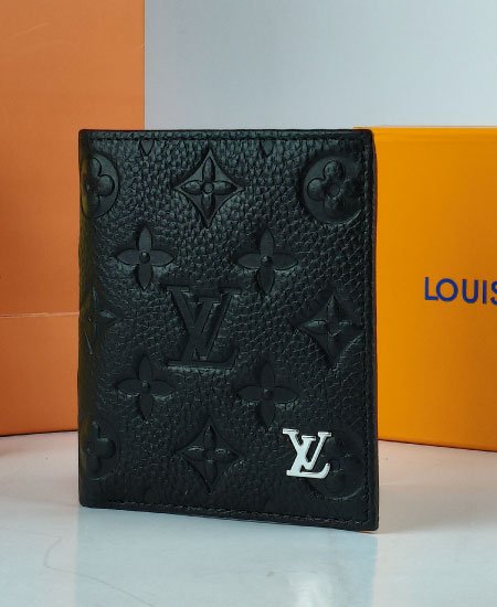 LV Men's Leather Wallet Black 220