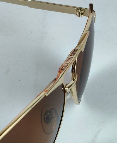 LV Sunglasses Golden Brown Aviator LV41 - Image 3