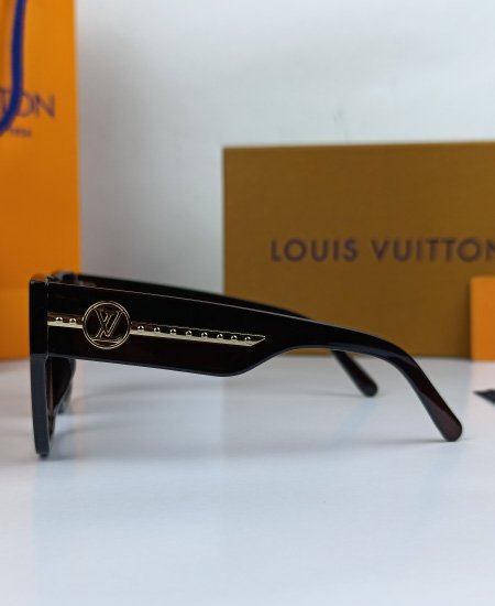 LV Women's Sunglasses Lou011 - Image 4