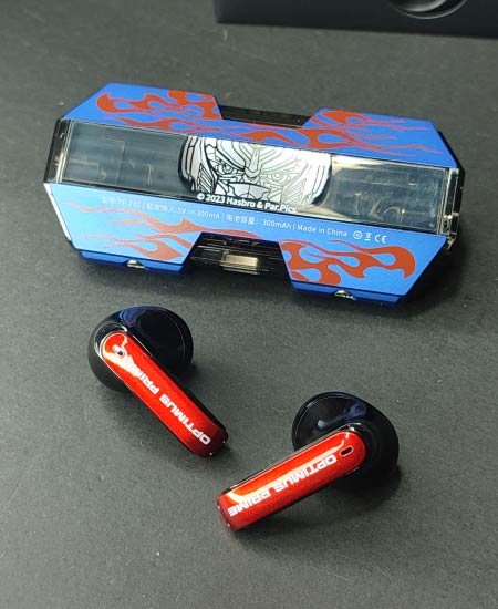 Optimus Prime Earbuds Original Transformers - Image 6