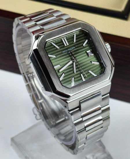 PATEK PHILIPPE Cubitus Olive Green (Reference 5821-1A-001)