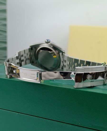 Rolex Datejust Mother of Pearl Diamond Dial 126234 - Image 4