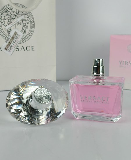 Versace Bright Crystal Perfume
